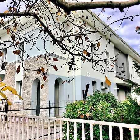 Cozy Apartament With 2Rooms Timisoara Luaran gambar